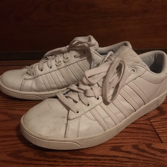 Men’s KSwiss athletic shoes - Picture 2 of 3